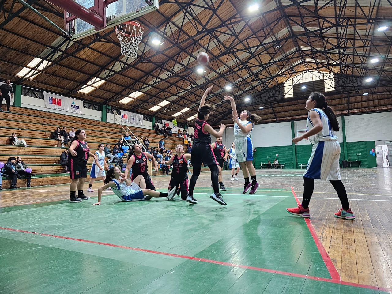 B Squetbol Femenino Colegio Paula Montal De San Clemente Derrota Al