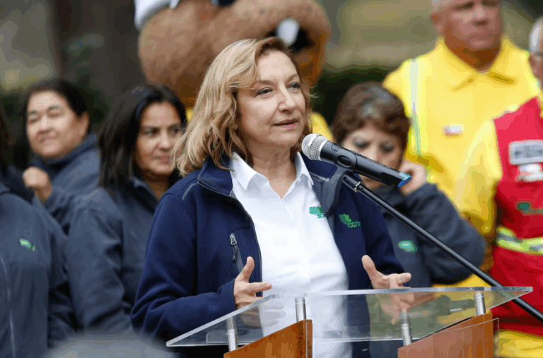 Aida Baldini deja CONAF tras denuncias por agresión a directora del Maule