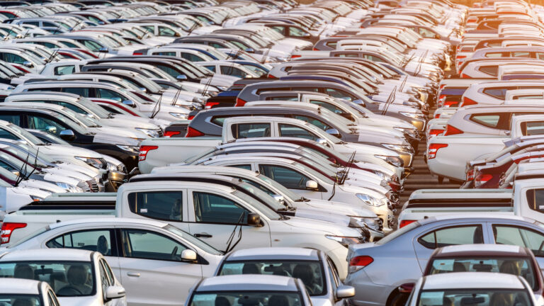 ¿Buscas un auto? Presentan ranking de los modelos más cotizados bajo $12 millones