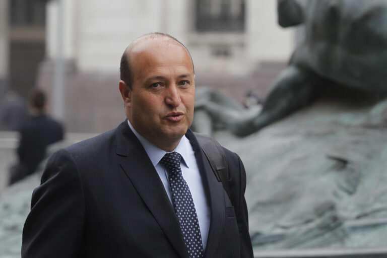 Corte acoge querella de capítulos y habilita formalización contra exfiscal Manuel Guerra