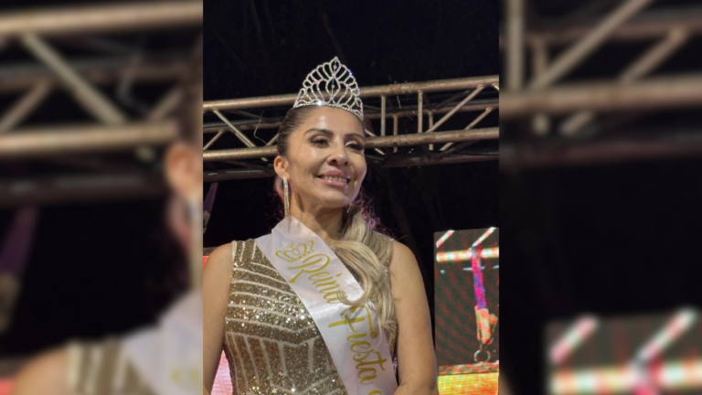 Madre de Marcianeke se corona Reina de la Fiesta del Tomate de Colín 2026