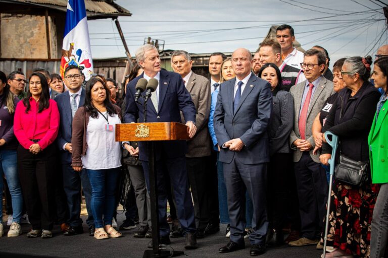Gobierno propone eliminar IVA a viviendas por 12 meses para reactivar sector inmobiliario