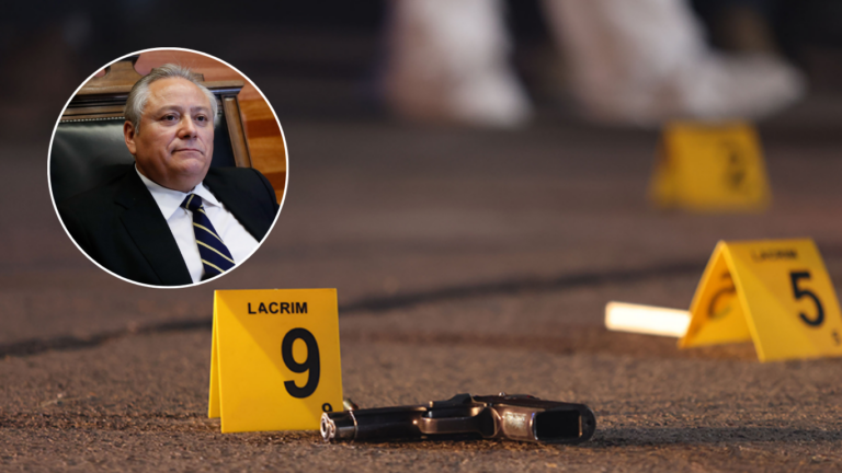Violento robo en casa del expresidente del TC Iván Aróstica deja un delincuente de 14 años muerto