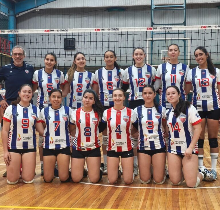 Linares impone jerarquía y arrasa en su debut en Liga 3 del voleibol femenino