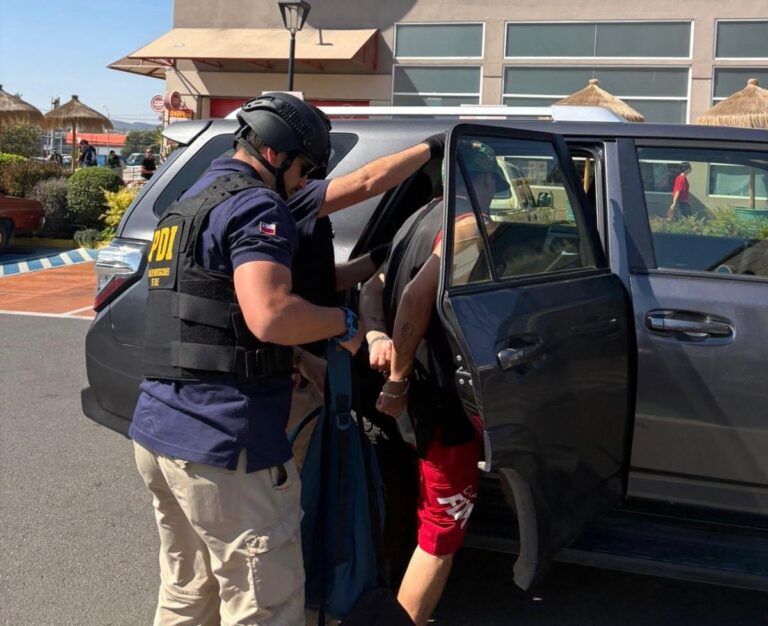 Fiscalización migratoria en Curicó deja dos extranjeros detenidos con orden de expulsión vigente