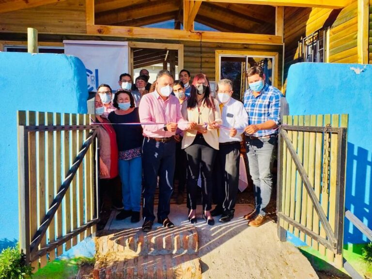 Cámara de Comercio de Licantén remodeló y reinauguró sus instalaciones gracias al apoyo del FOSIS