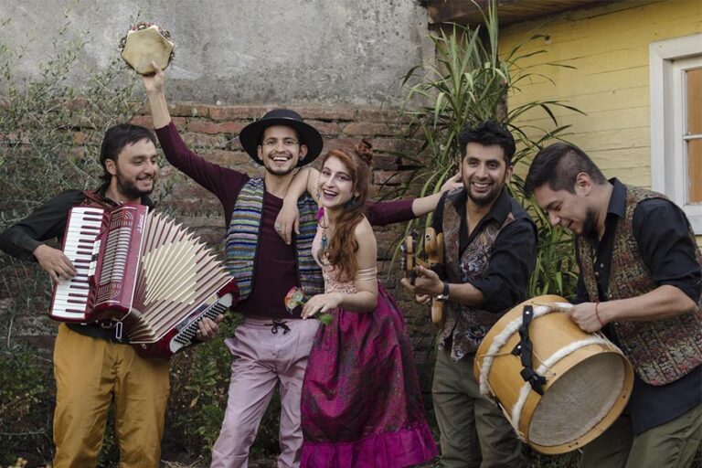 Los Choros del Canasto celebran sus 10 años con concierto gratuito en el Teatro Municipal de Linares