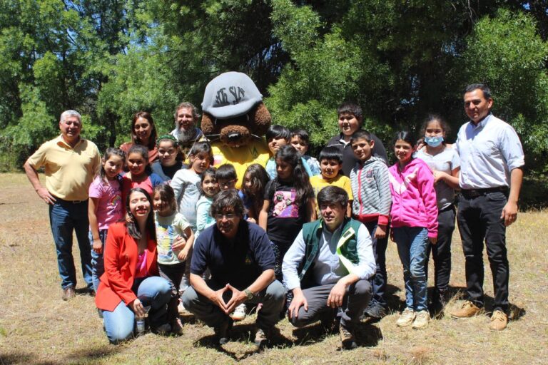 Diputada Veloso coordina trabajo con CONAF y participa en aniversario 170 de San Javier