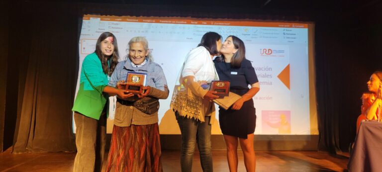 En el Maule se realizó la primera Mesa de la Mujer Rural de Chile