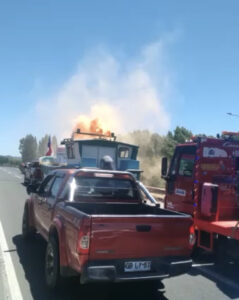 [VIDEO] Pescadores artesanales de la Región del Maule realizan movilización en Ruta 5 Sur