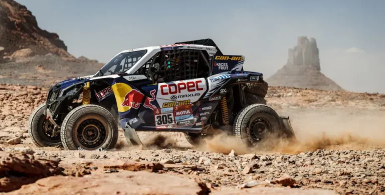 Francisco “Chaleco” López logró un segundo lugar en la quinta etapa del Dakar 2023