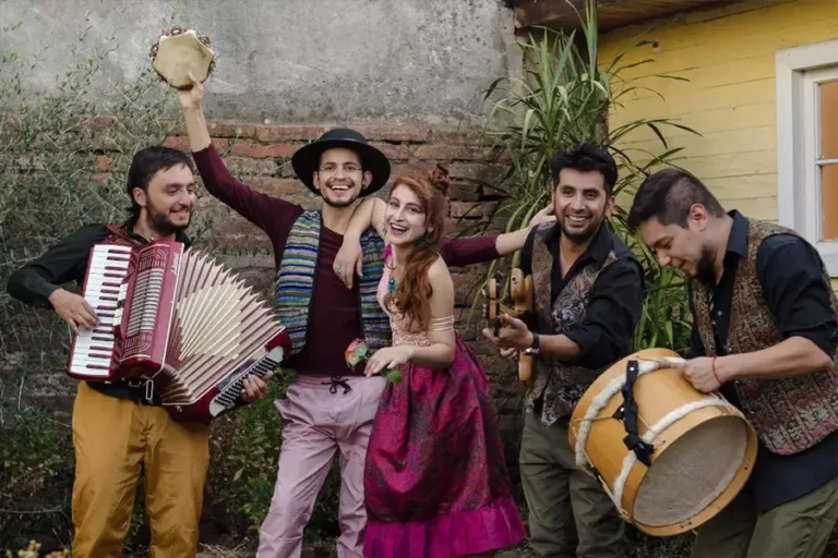 Banda maulina lanza nuevo video musical