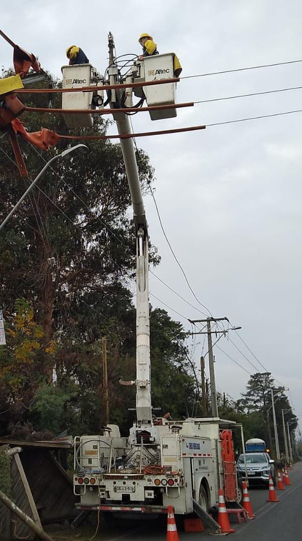 Curicó, Cauquenes y Linares: cortes de luz programados para este viernes se extenderán hasta por seis horas