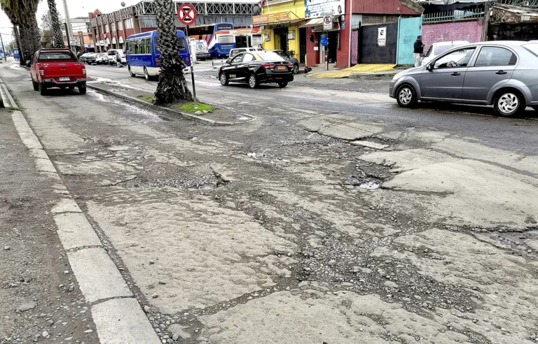 Curicó: Proyecto de conservación de calle Maipú espera entregarse en septiembre