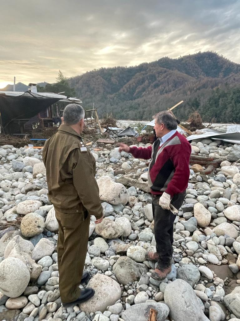 Río Ancoa: con drones continúan las bpuesquedas de dos personas extraviadas desde hace seis días