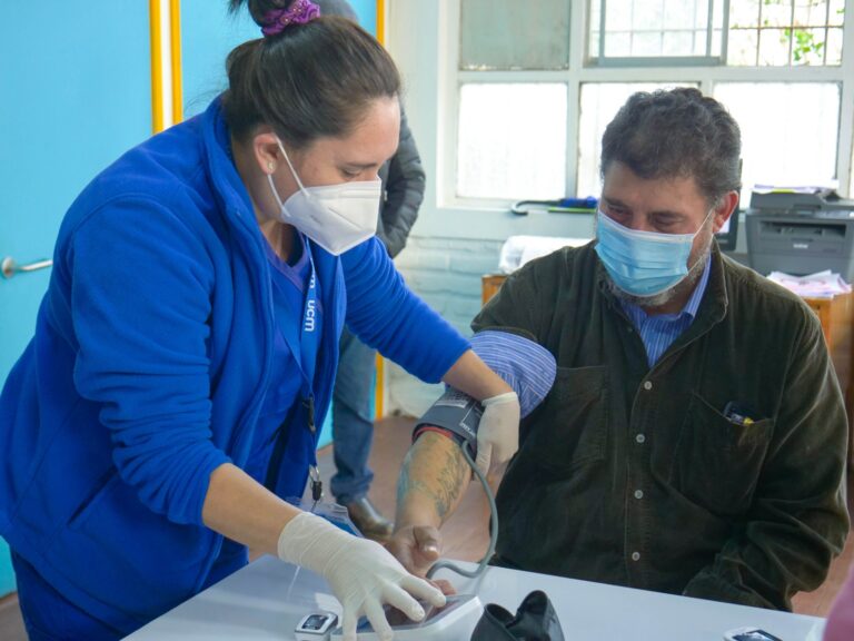 Curicó: Programa social Ruta Médica espera atender a 80 personas en situación de calle