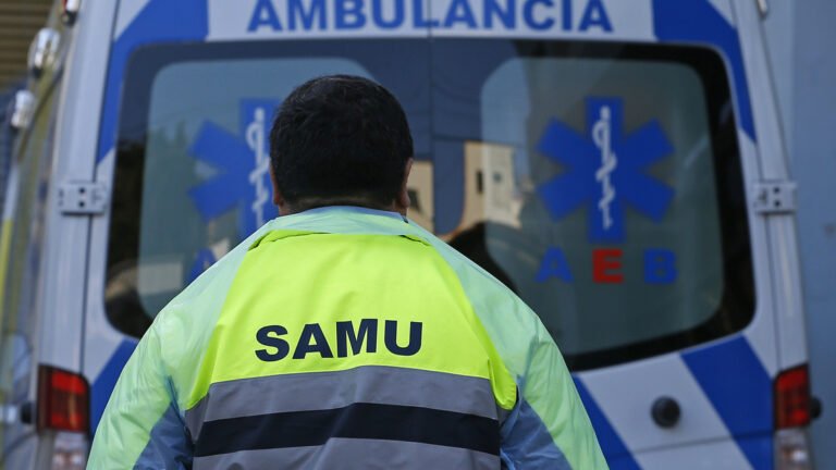 San Javier: adulto mayor en estado de gravedad tras accidente vial