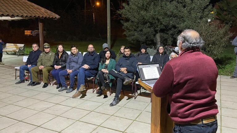 Yerbas Buenas inaugura nuevas luminarias para la comunidad