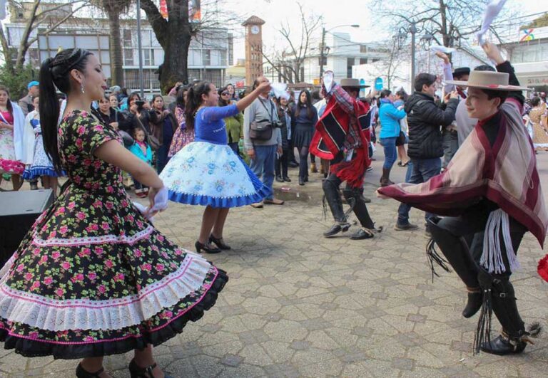 “Fuerza Linares”: Ya comenzó la Fiesta de la Chilenidad y la Solidaridad