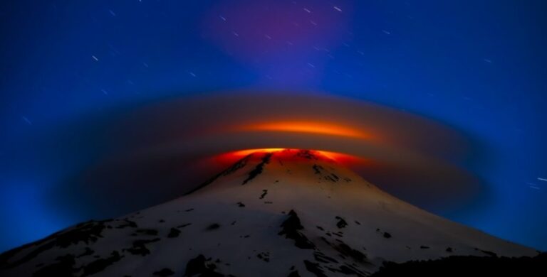 Fotógrafo chileno gana el Weather Photographer Awards 2023 con fotografía del volcán Villarrica