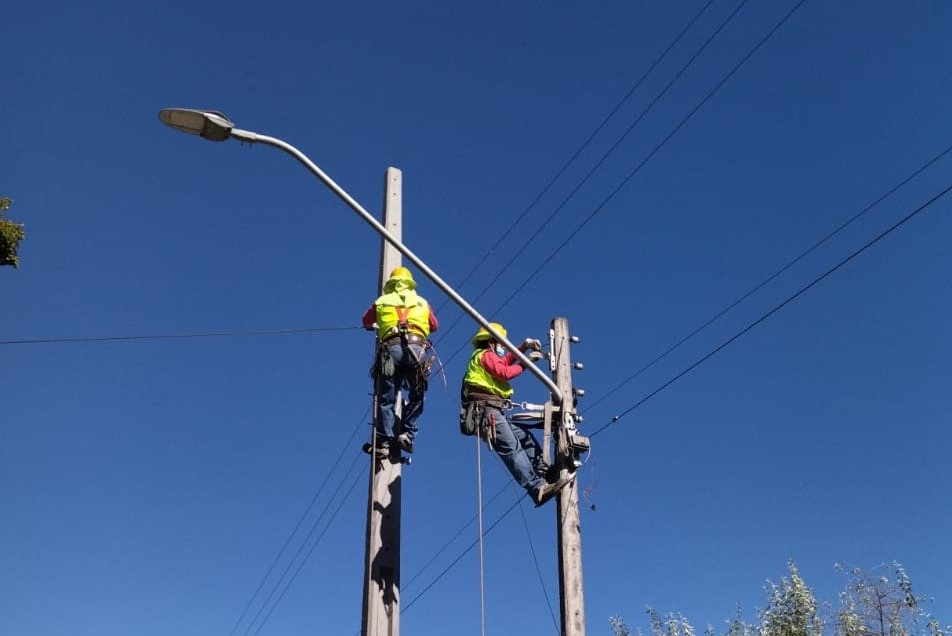 CGE anuncia cortes de luz en Talca, Curicó y San Clemente