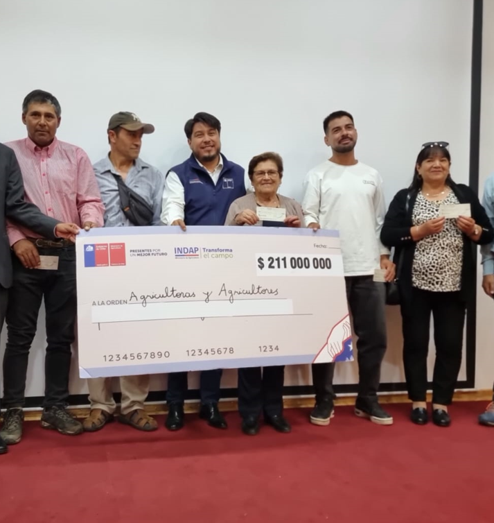 Curicó: INDAP entregó bono de Rehabilitación Productiva a agricultores
