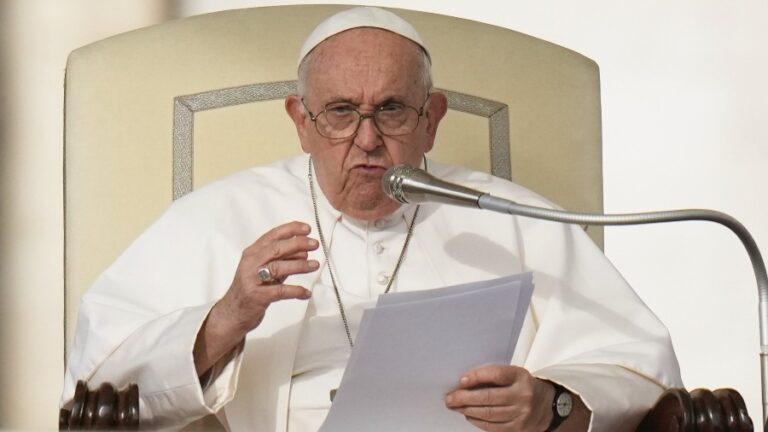 Papa Francisco: “Hoy el peor peligro es la ideología de género”