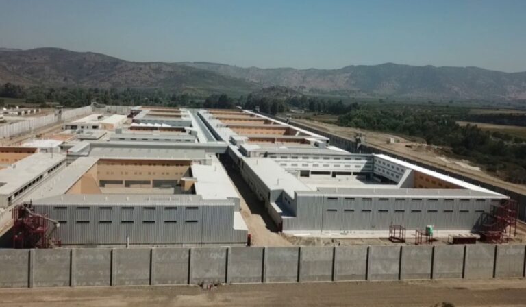 La más moderna de Sudamérica: Cárcel La Laguna de Talca podría recibir reclusos en noviembre