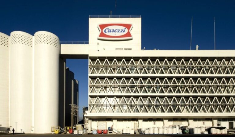 Carozzi explica decisión de trasladar Fábrica de Helados San Francisco hasta Santiago