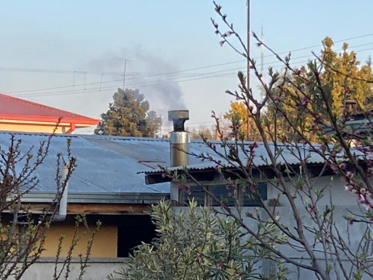 Curicó y Romeral se suman a comunas bajo prohibición de emitir humos visibles