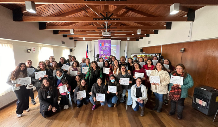 Programa Mujeres Jefas de Hogar: 80 participantes graduadas de San Clemente