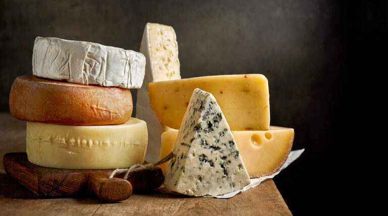 Panorama gourmet: Abre sus puertas el mercado de quesos en Talca