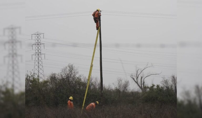 Más de 40 mil clientes sin luz: Sernac pide investigar a compañías eléctricas del Maule