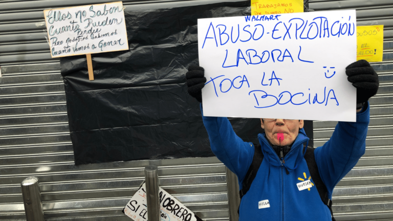 Para proteger contrato colectivo: Trabajadores de Walmart deponen huelga luego de 6 días