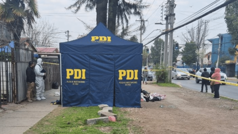 Feto es hallado en vía pública de Recoleta: PDI investiga circunstancias del abandono