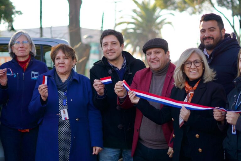 Apoyo a la salud rural: Licantén y Romeral reciben vehículos 4×4