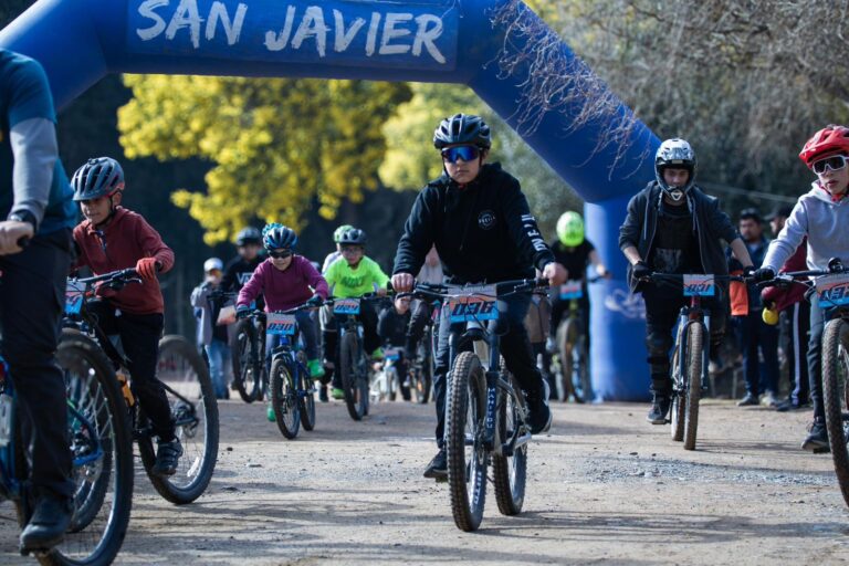 Más de 50 jóvenes ciclistas participan en la Copa MTB Infantil en San Javier