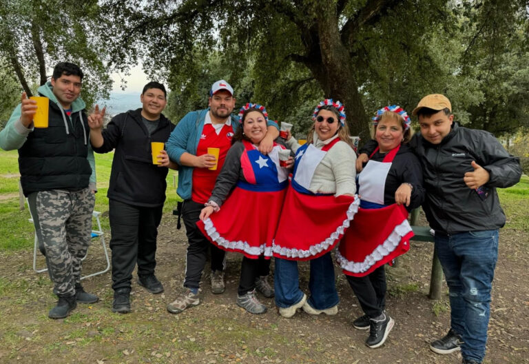 Fiestas patrias cerca de la naturaleza: Casi 4.000 personas fueron al Cerro Condell durante los feriados