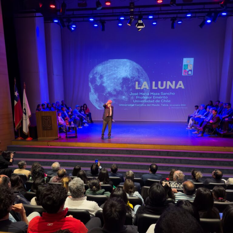 Astronomía para Todos: Profesor José Maza Ilumina la Ciencia en Talca con charla magistral