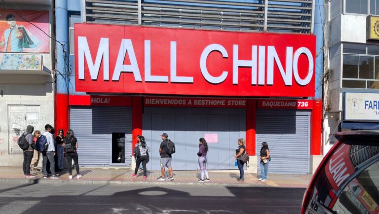 “Tenían sus propias leyes”: SERNAC intensifica fiscalización a Malls Chinos ante denuncias por incumplimientos