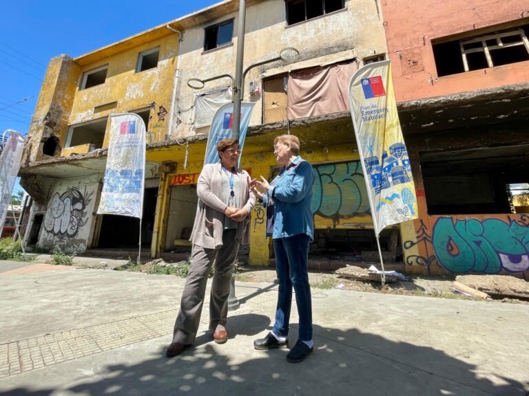 Talca: Inician proceso de demolición en Barrio Costanera para crear proyecto habitacional