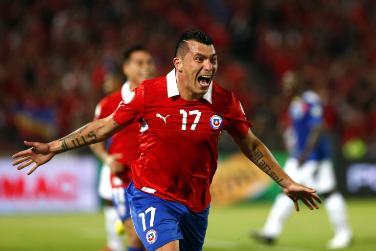 ¡El regreso del “Pitbull”! Gary Medel vuelve a la UC tras 16 años