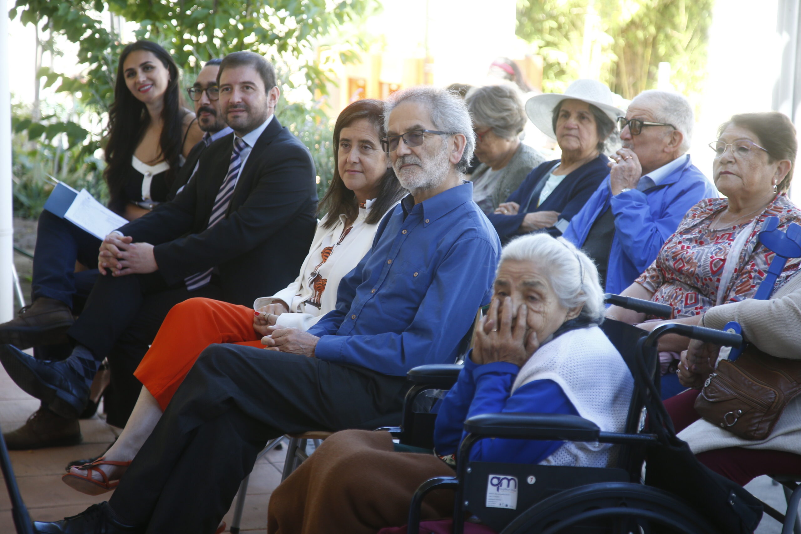 Estudiantes de Santo Tomás Talca conectan generaciones