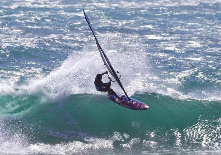 Playa de Llico será sede del Campeonato Nacional de Windsurf este fin de semana