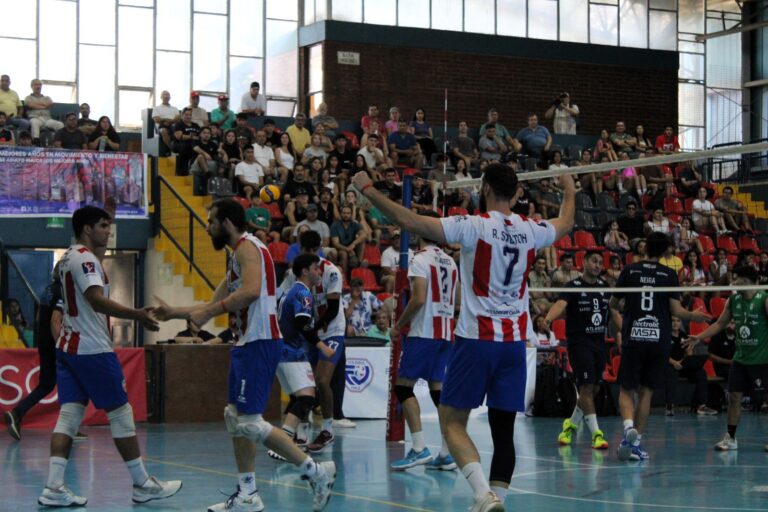 Final del voleibol nacional se jugaría en Santiago, dejando a Linares sin el apoyo de su gente