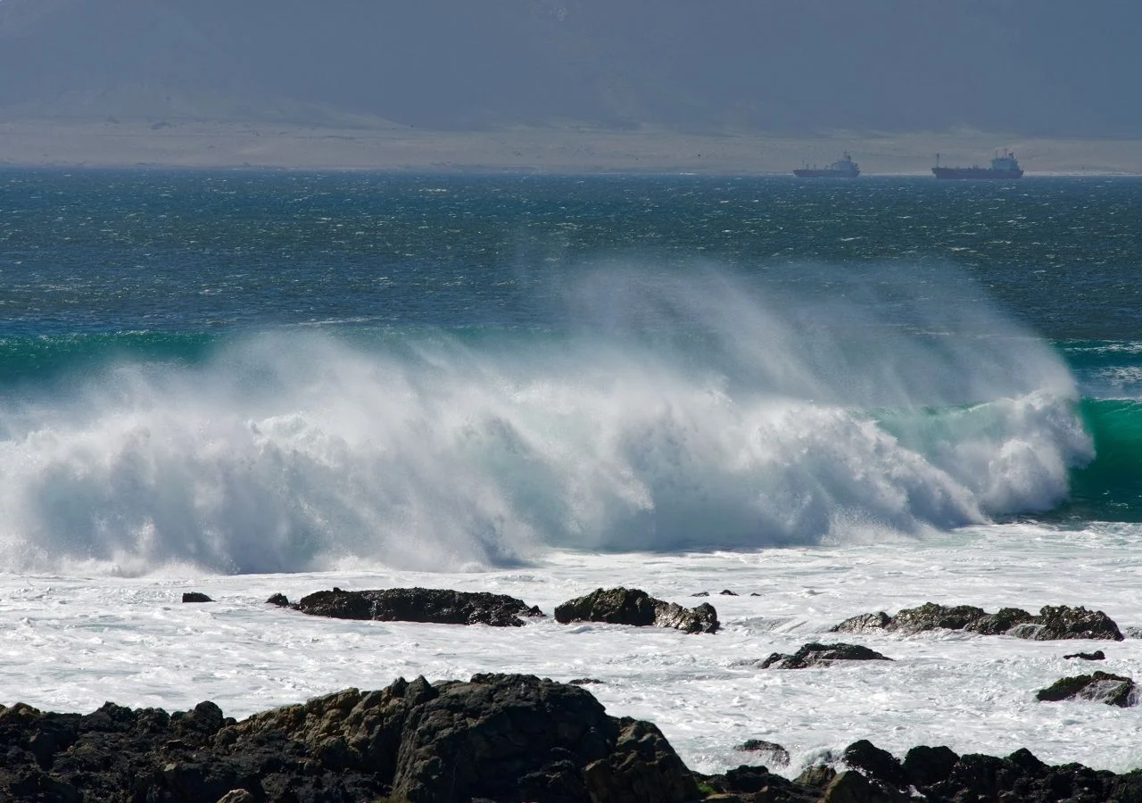 Alerta por marejadas anormales en playas chilenas