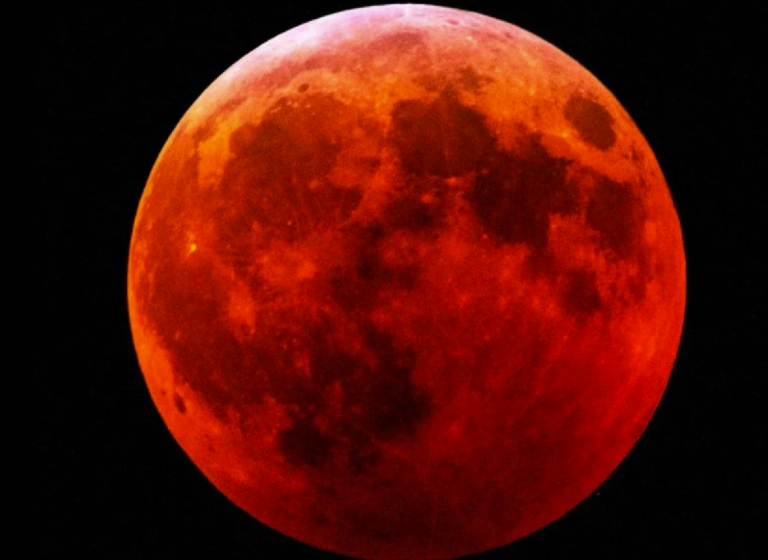 Eclipse lunar total: La Luna de Sangre será visible en Chile este marzo