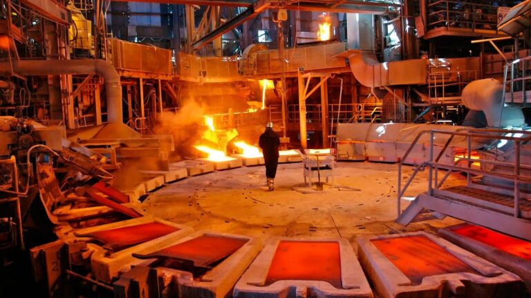 Precio del cobre alcanza máximo histórico mundial e impulsala economía chilena