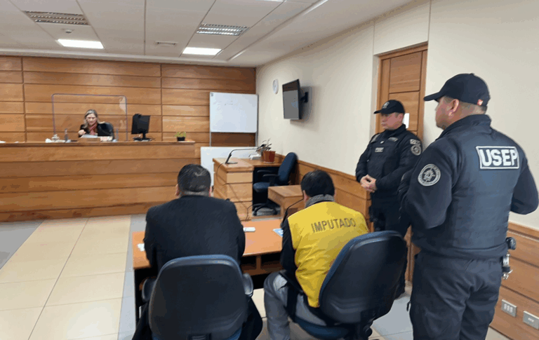Entrenador de vóleibol queda en prisión preventiva por abusos sexuales a menores en Linares