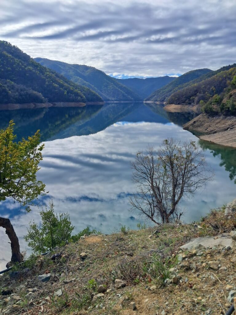 Junta de Vigilancia del Río Longaví advierte temporada con déficit hídrico superior al 30%